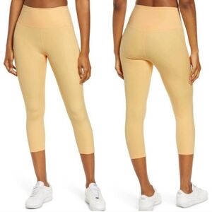 Girlfriend Collective High Waist Capri Leggings Sunburst Size Medium